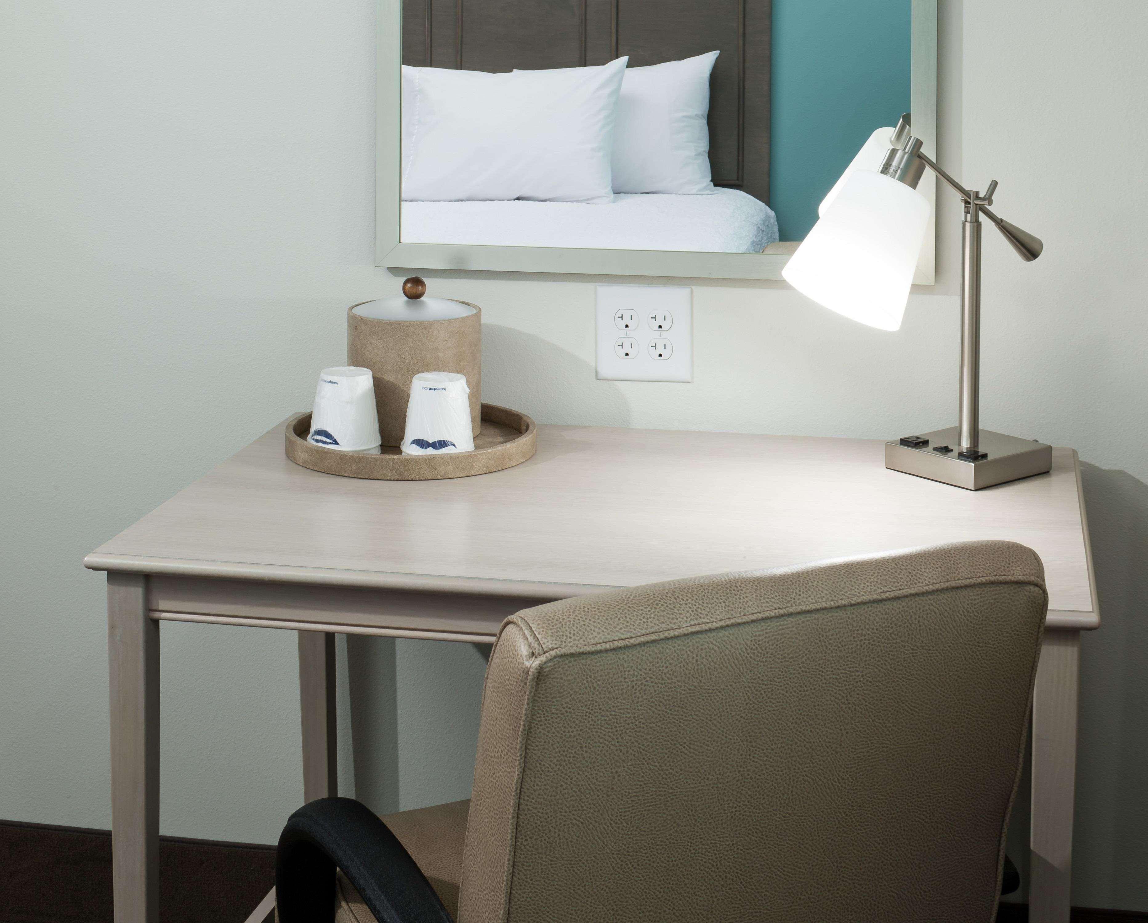 Hampton Inn & Suites By Hilton Carolina Beach Oceanfront Esterno foto