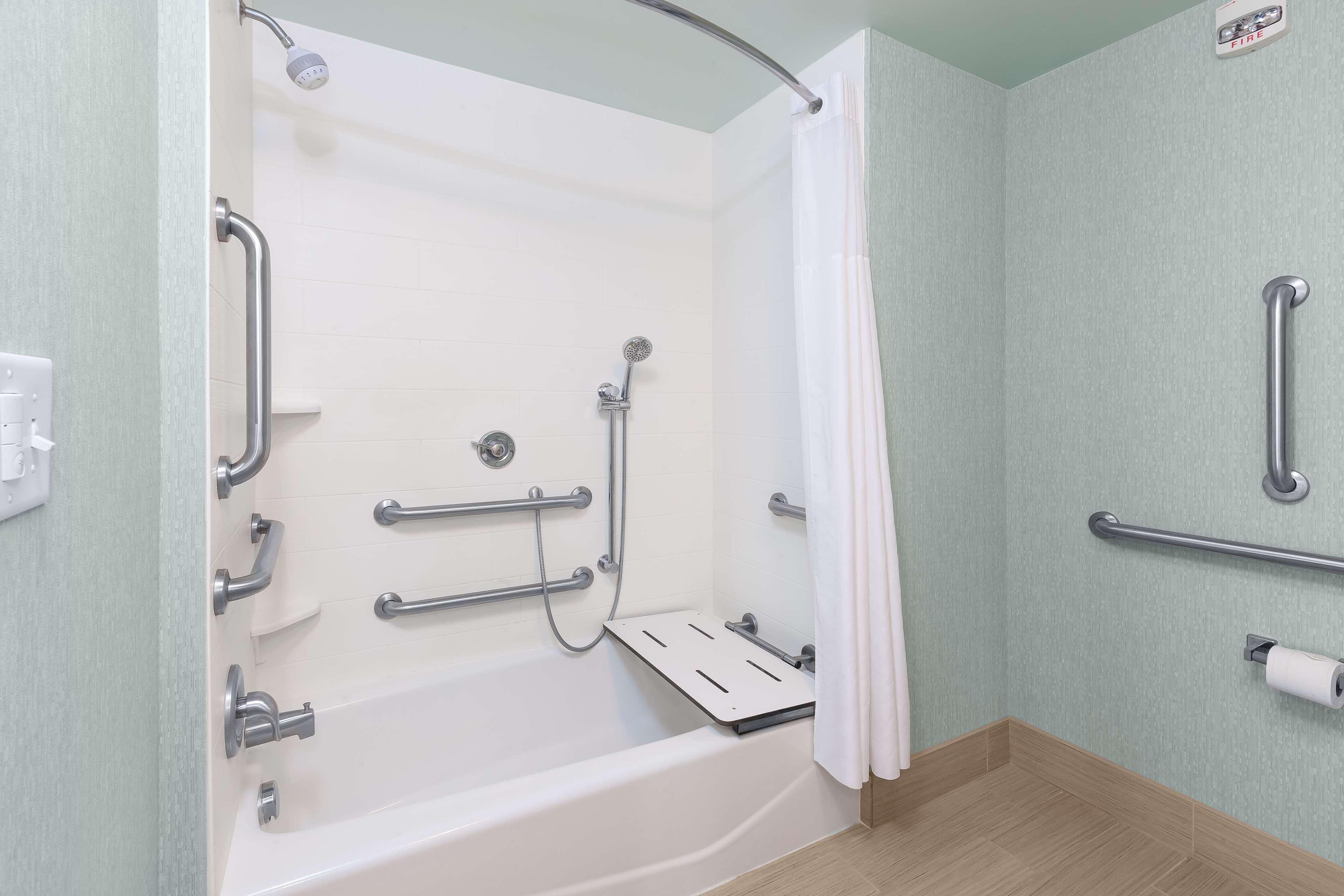 Hampton Inn & Suites By Hilton Carolina Beach Oceanfront Esterno foto