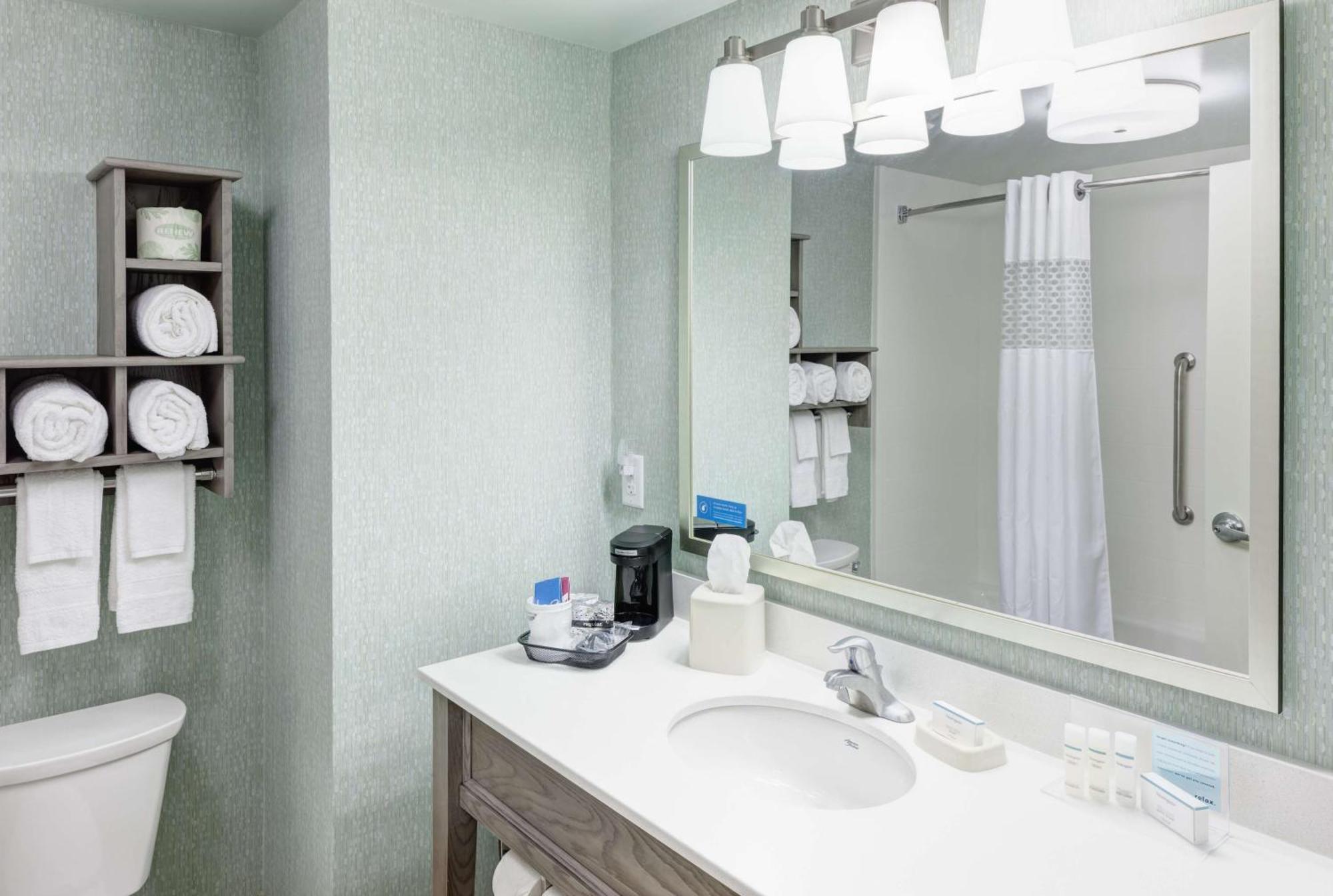 Hampton Inn & Suites By Hilton Carolina Beach Oceanfront Esterno foto