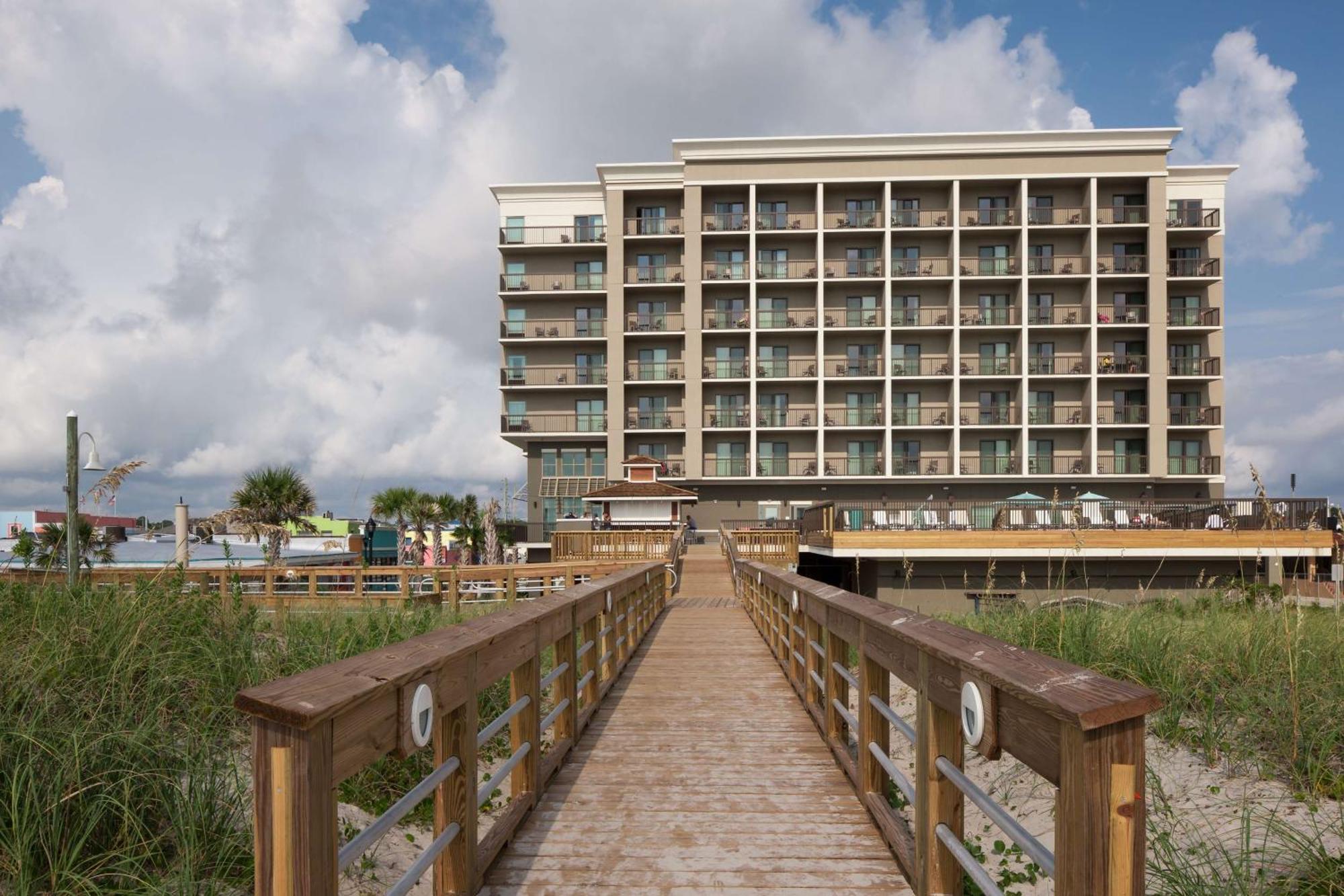 Hampton Inn & Suites By Hilton Carolina Beach Oceanfront Esterno foto